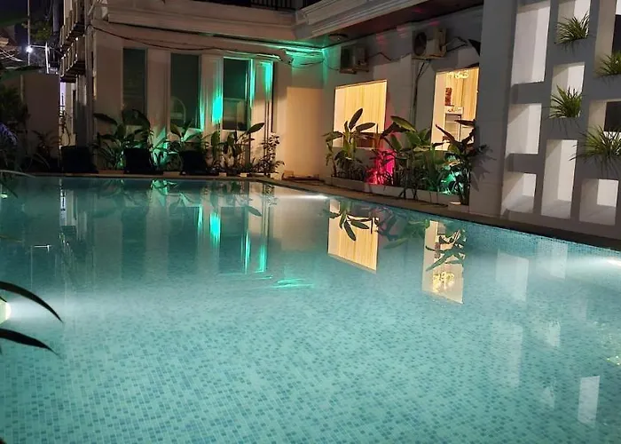 Hostel Retro Quarter Mb Siem Reap